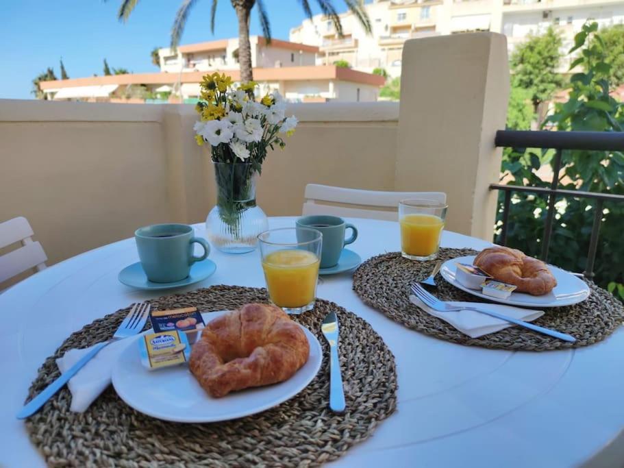 Apartamento Torrequebrada Benalmádena Exterior foto
